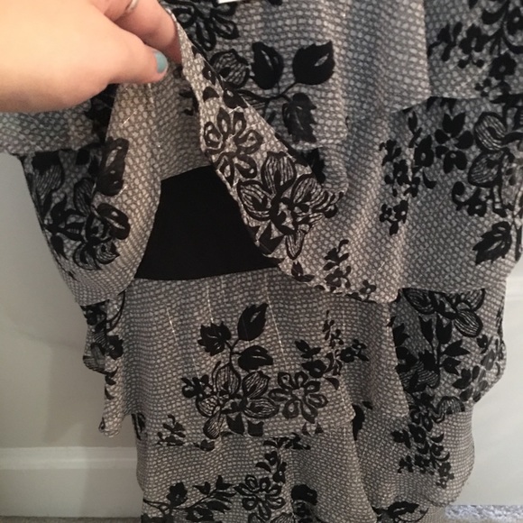 Candie’s Layered Tier Tunic - Picture 3 of 5